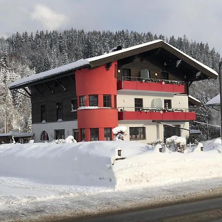 Appartementhaus Bergblick Leogang Buitenkant foto