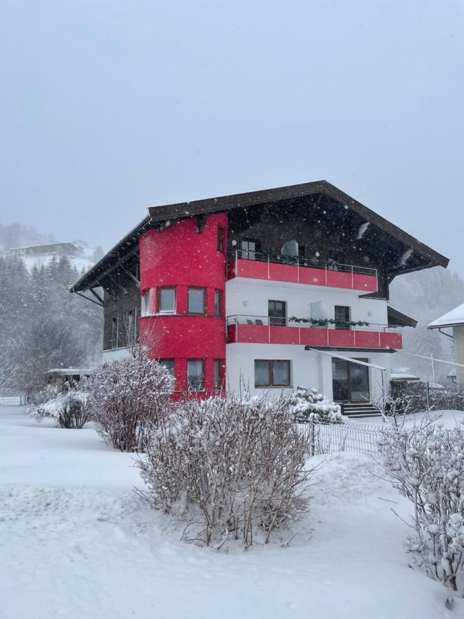 Appartementhaus Bergblick Leogang Buitenkant foto